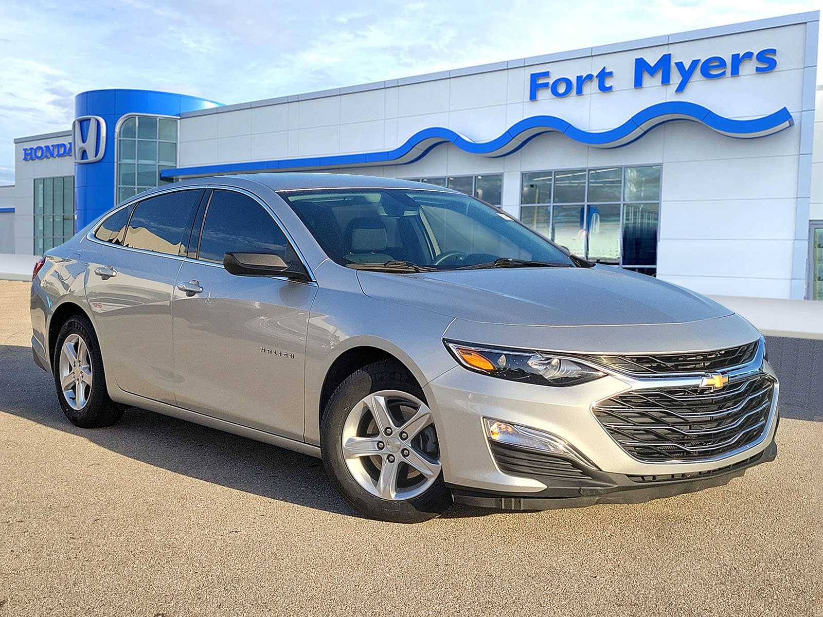 Used 2022 Chevrolet Malibu LS