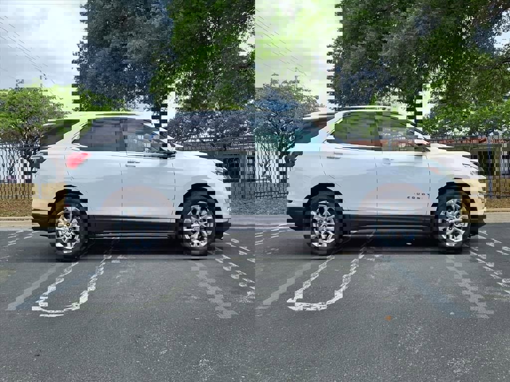 Used 2020 Chevrolet Equinox LT image 4