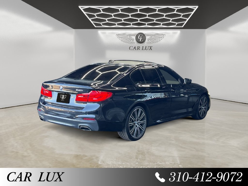 Used 2020 BMW 540i w/ M Sport Package RWD image 5
