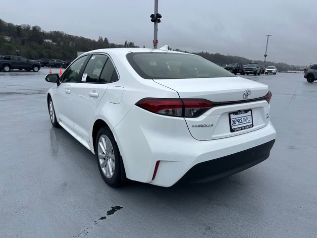 New 2026 Toyota Corolla XLE image 4