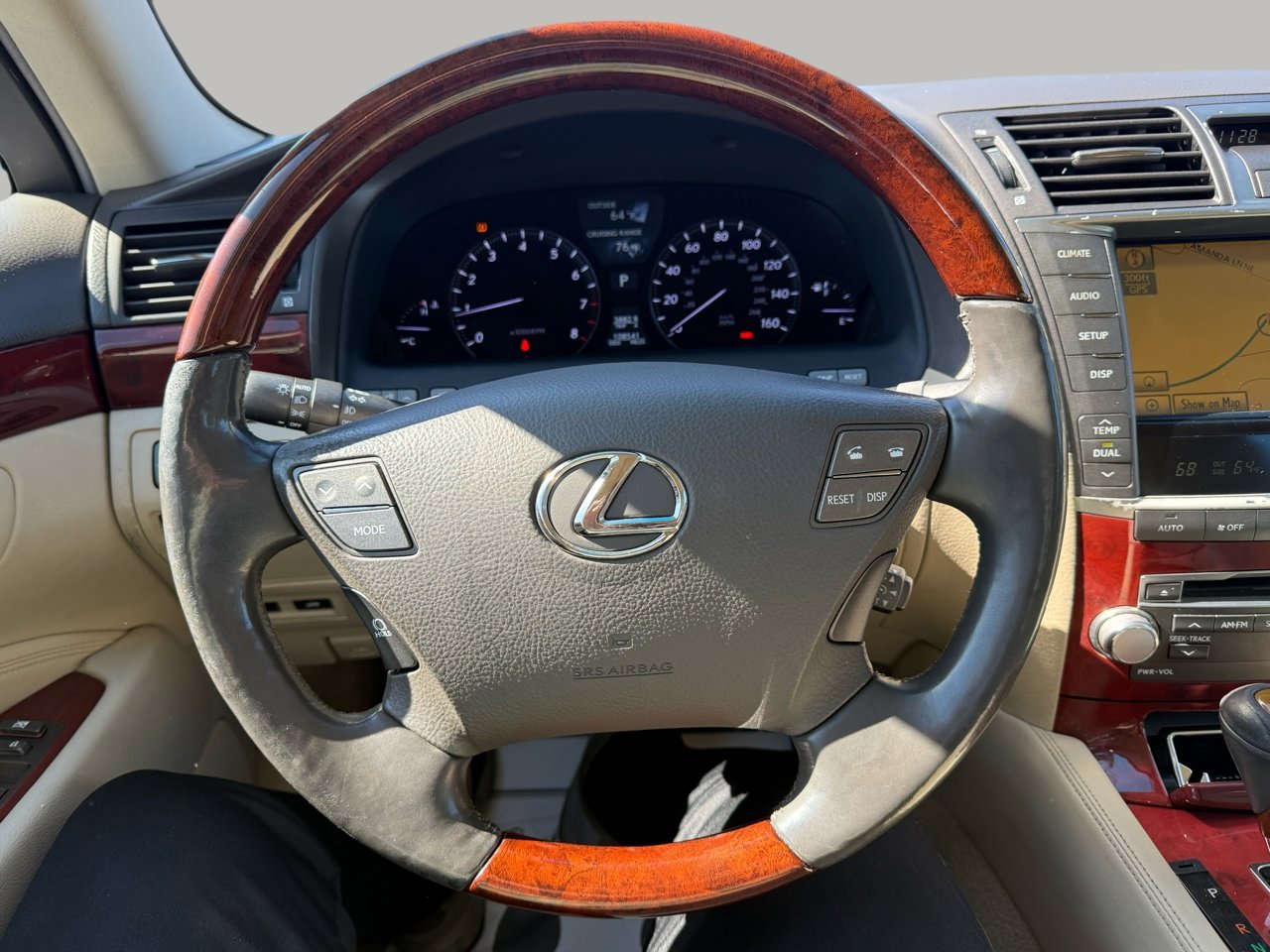 Used 2012 Lexus LS 460 Luxury image 15