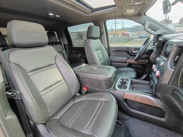 Used 2020 GMC Sierra 2500 Denali w/ Denali Ultimate Package AWD/4WD image 45