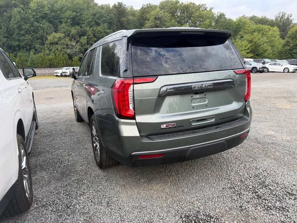 Used 2024 GMC Yukon Denali Ultimate AWD/4WD image 7