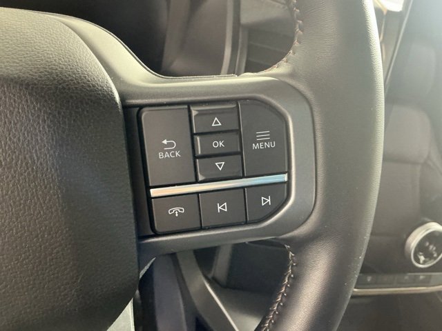 Used 2022 Ford F150 Lightning Lariat image 26