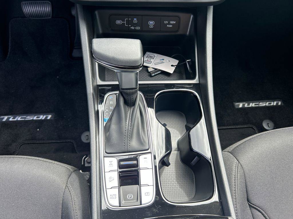 New 2026 Hyundai Tucson SE image 21