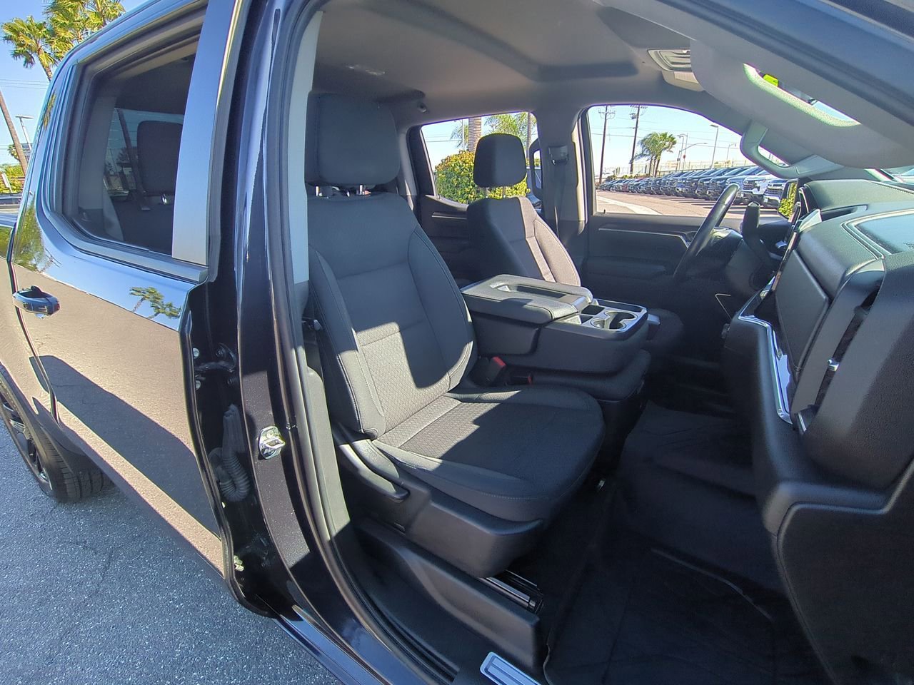 Used 2022 Chevrolet Silverado 1500 RST image 27