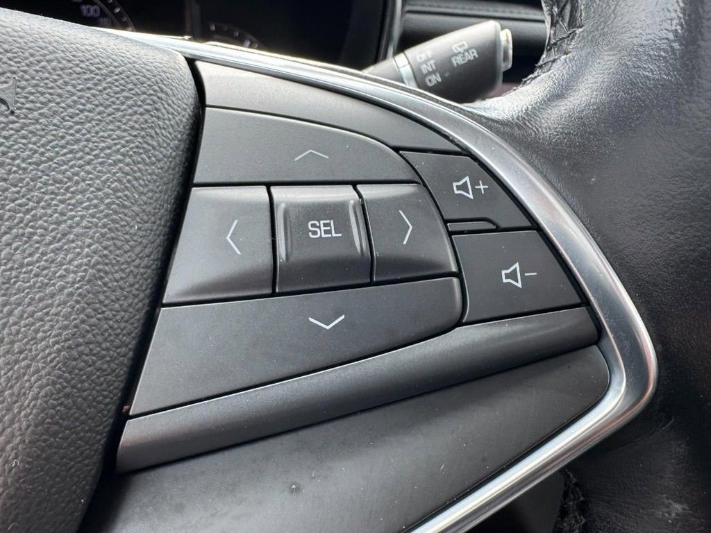 Used 2019 Cadillac XT5 Luxury image 18