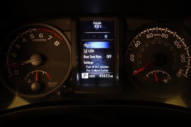 Used 2023 Toyota Tacoma SR w/ SR Convenience Package image 27