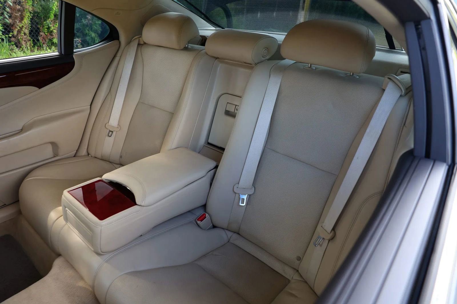 Used 2012 Lexus LS 460 L image 14