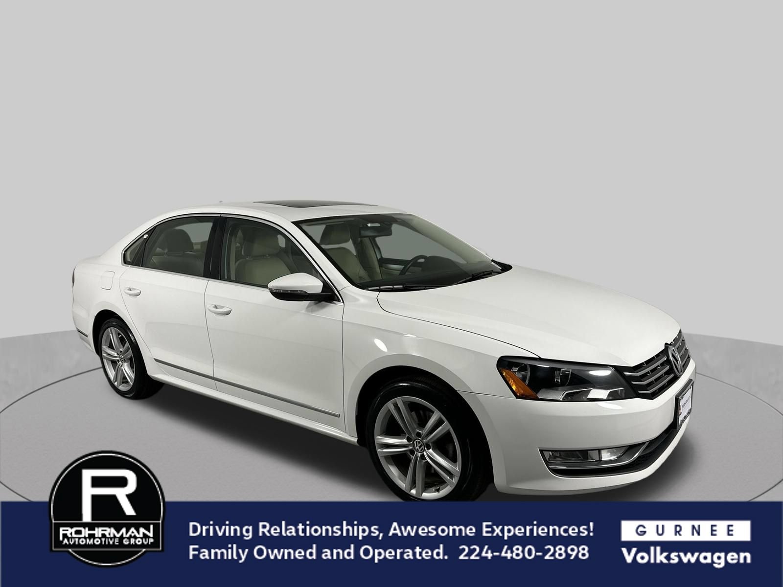 Used 2012 Volkswagen Passat TDI SE FWD image 3