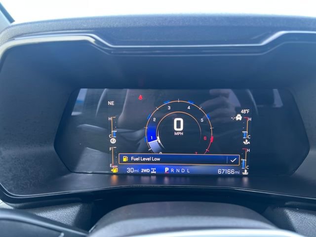 Used 2023 Chevrolet Colorado LT AWD/4WD image 19