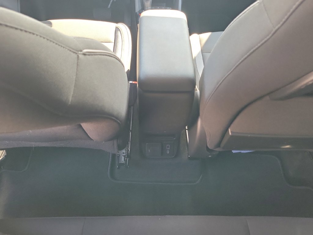 Used 2022 Chevrolet TrailBlazer LT w/ Convenience Package FWD image 15