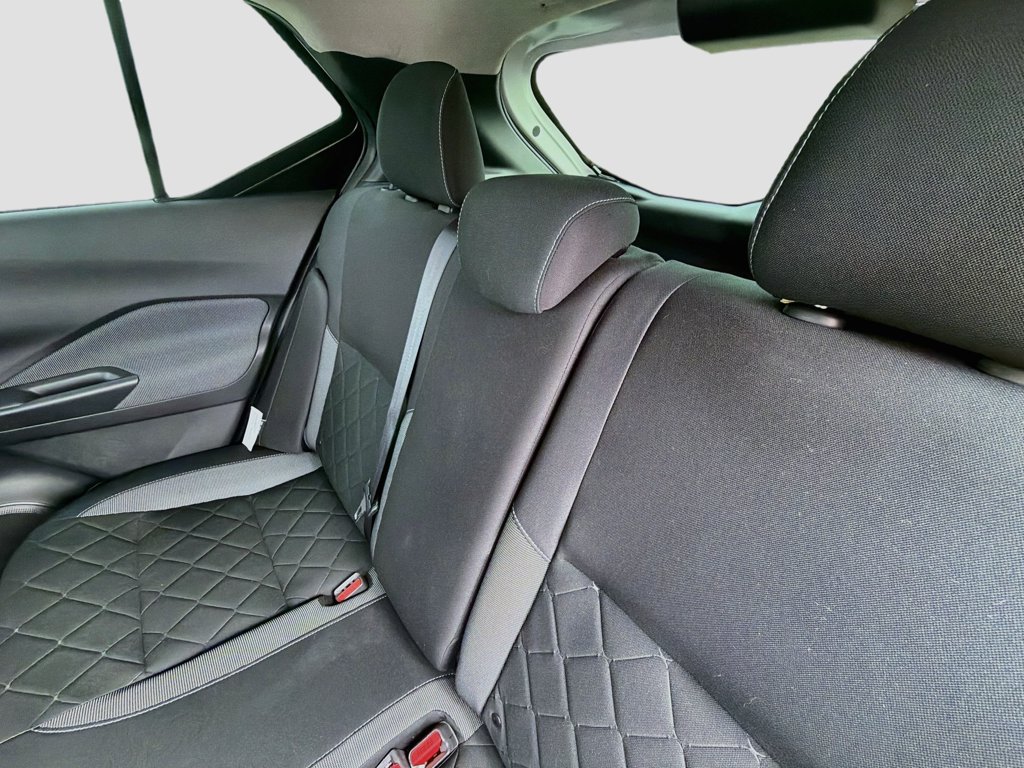 Used 2020 Nissan Kicks S FWD image 12