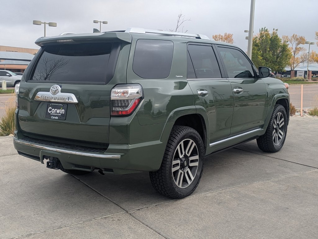 Used 2022 Toyota 4Runner Limited AWD/4WD image 7
