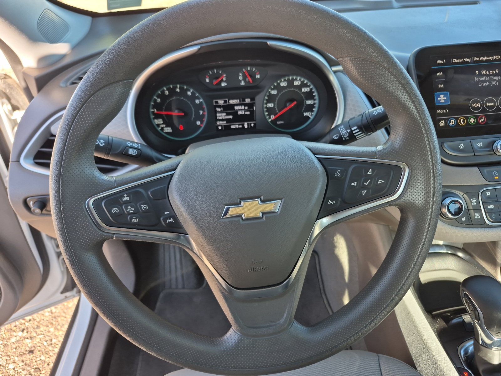 Used 2024 Chevrolet Malibu LT FWD image 9