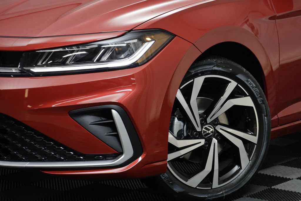 New 2027 Volkswagen Jetta SEL FWD image 4