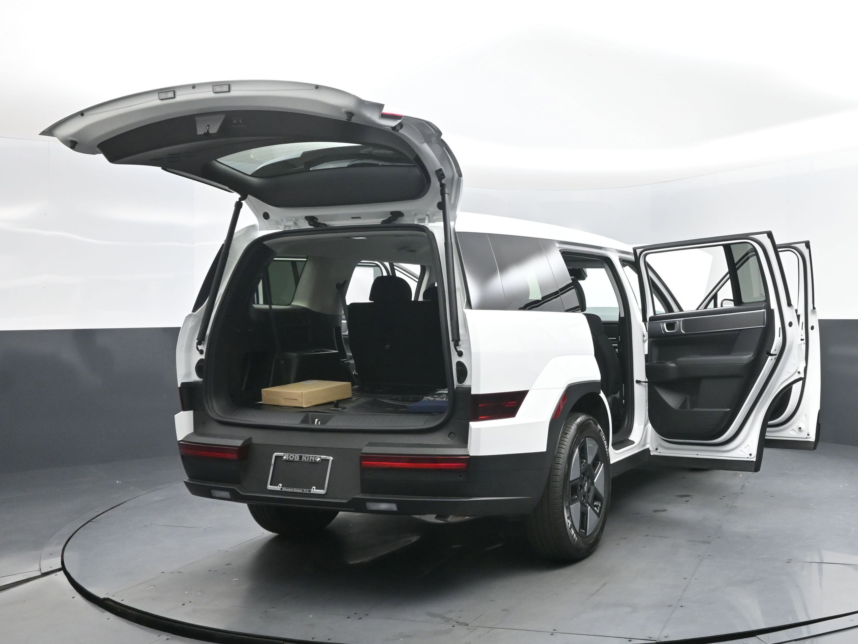 New 2026 Hyundai Santa Fe SE image 19