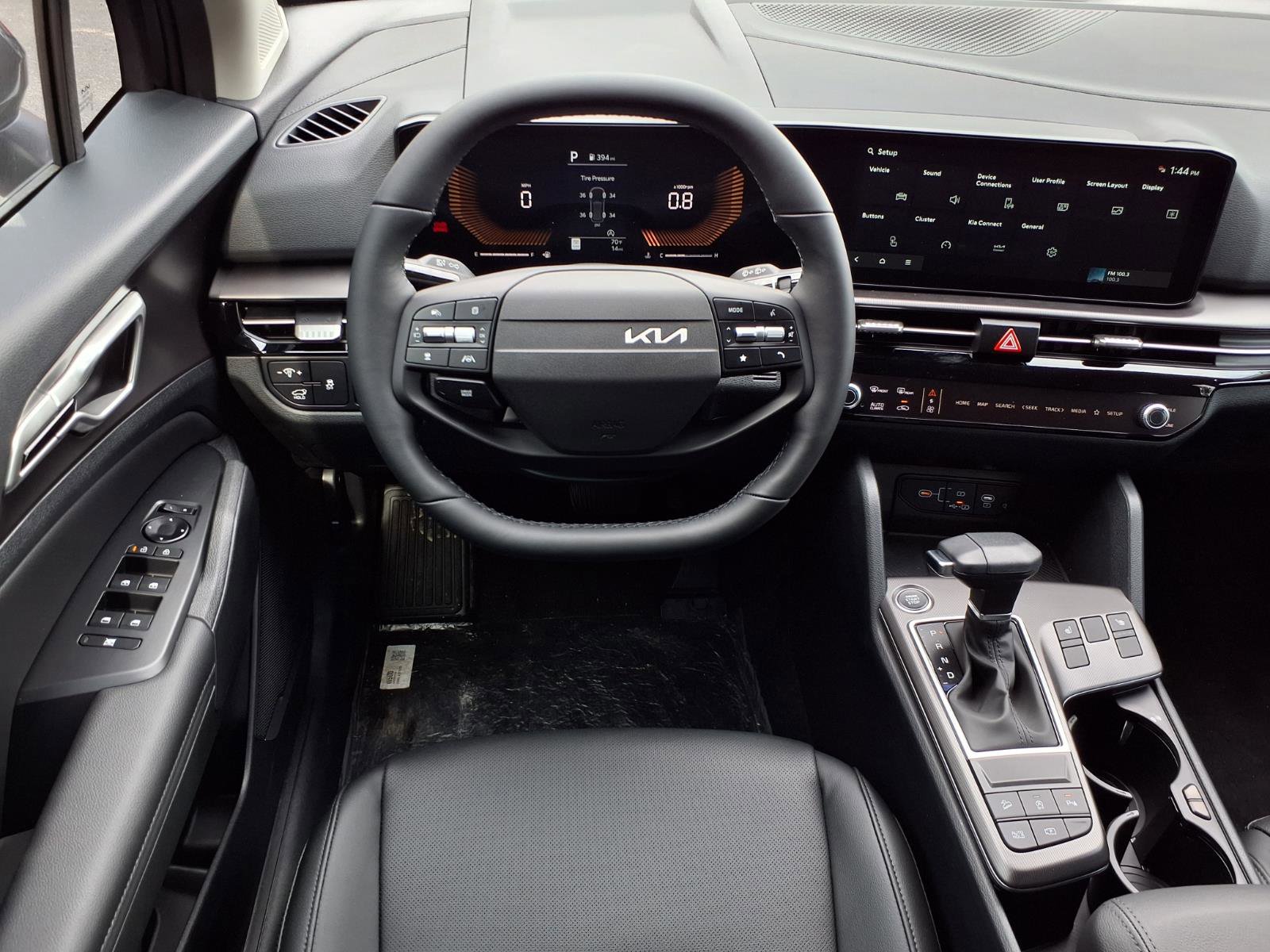 New 2026 Kia Sportage EX w/ EX Panorama Roof Package image 6