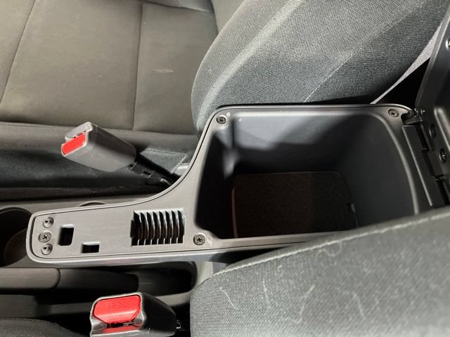 Certified 2025 Nissan Kicks Play S FWD image 29