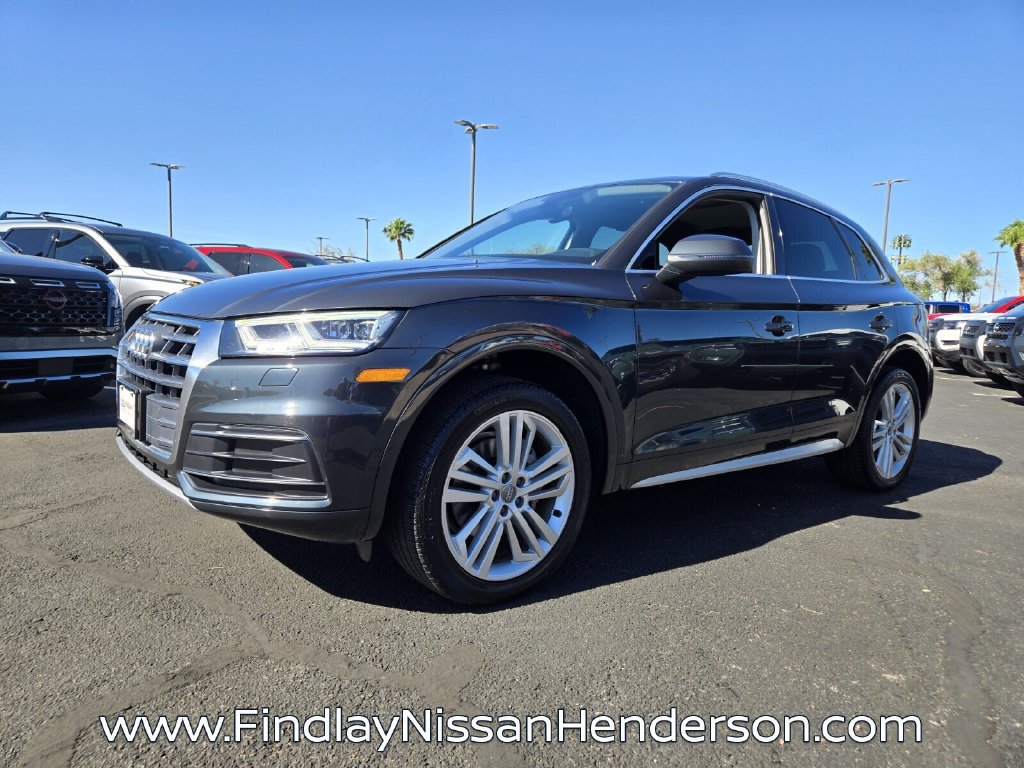Used 2019 Audi Q5 2.0T Premium Plus w/ Premium Plus Package AWD/4WD image 2