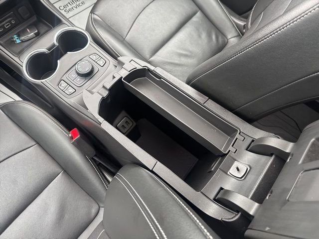 Certified 2022 GMC Terrain SLT w/ Infotainment Package II image 26