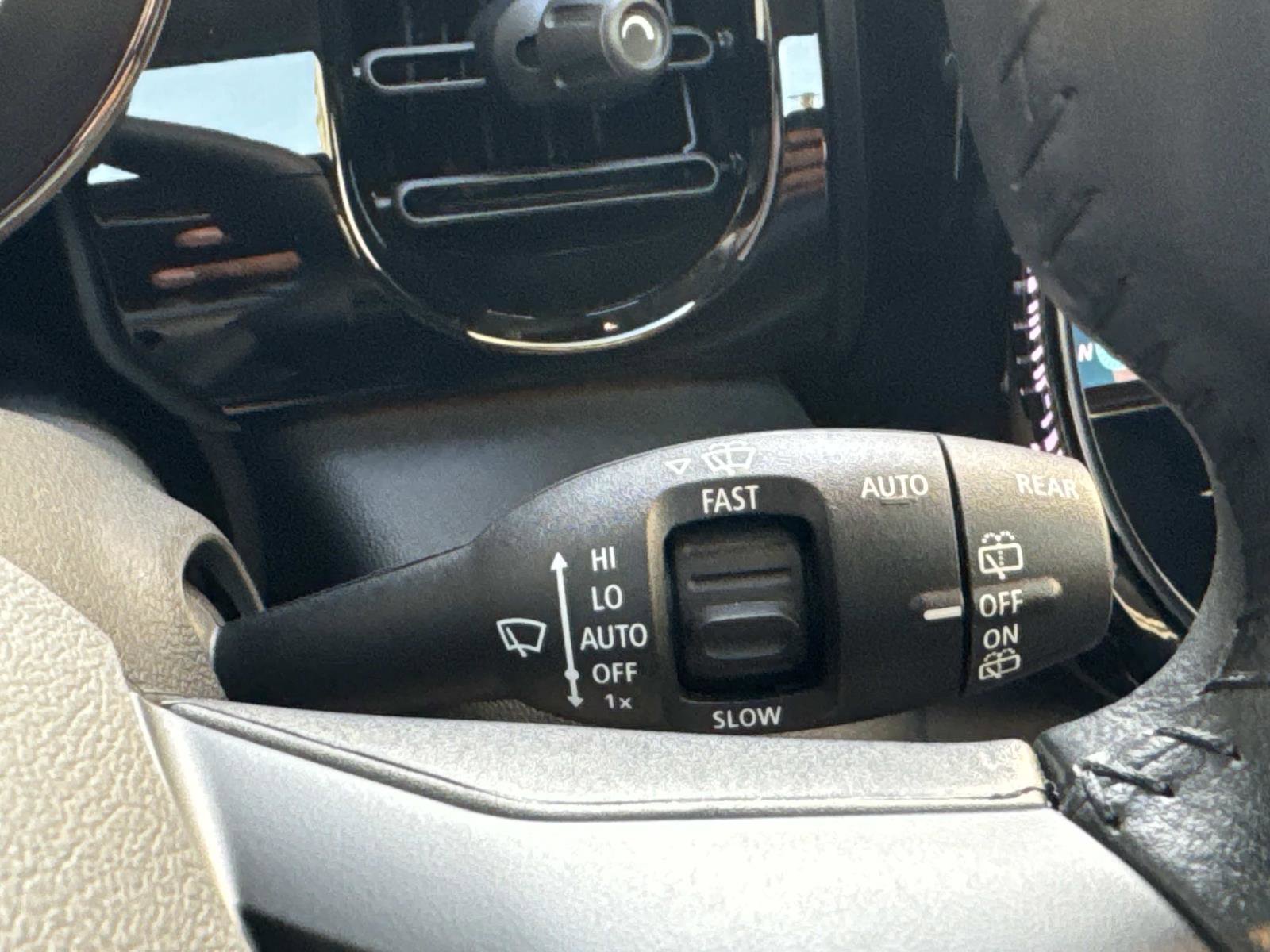 Certified 2023 MINI Cooper 4-Door Hardtop image 30