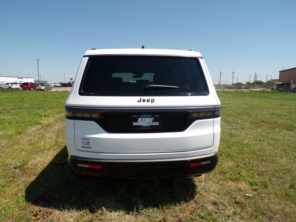 New 2026 Jeep Grand Wagoneer Limited w/ Premium Group II AWD/4WD image 13