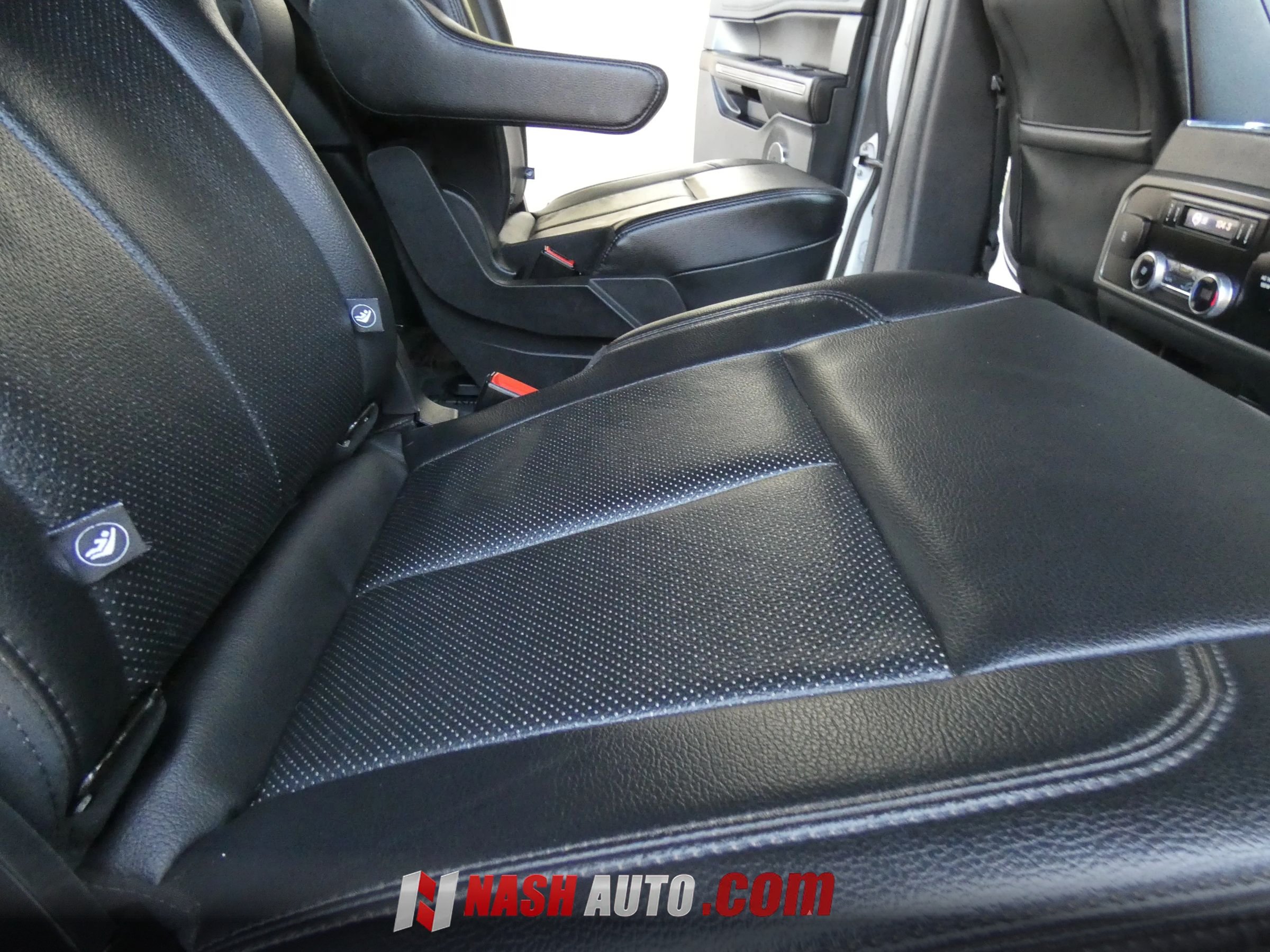 Used 2020 Ford Expedition Max XLT w/ Equipment Group 202A RWD image 43
