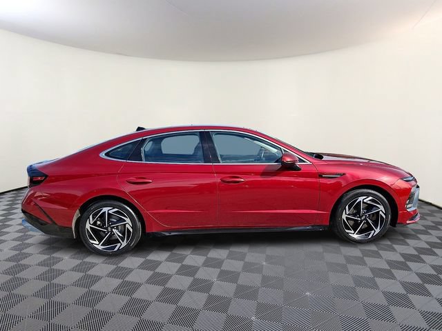 Used 2024 Hyundai Sonata SEL w/ Convenience Package FWD image 7