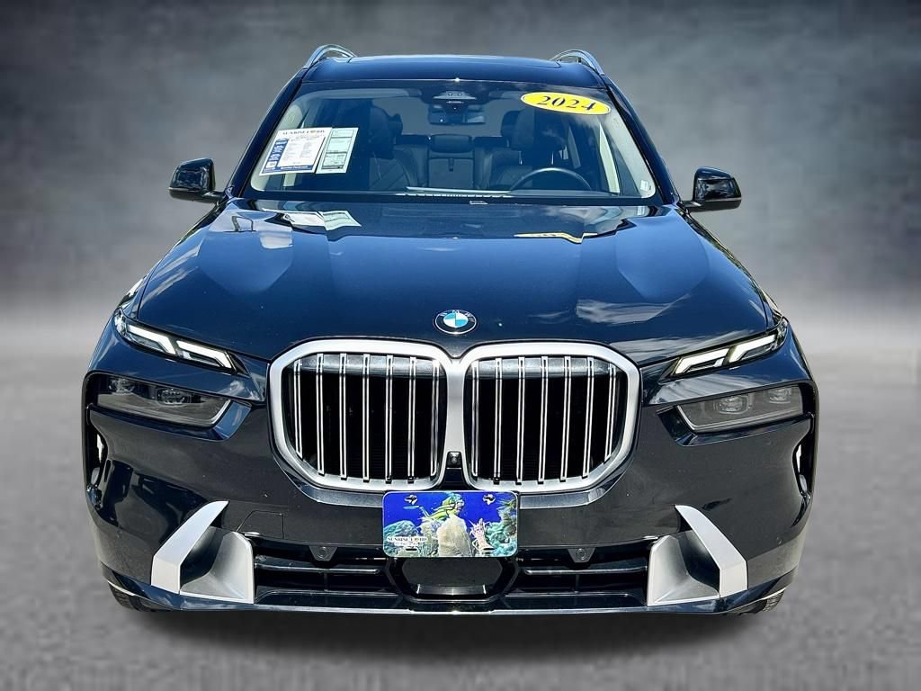 Used 2024 BMW X7 xDrive40i AWD/4WD image 2