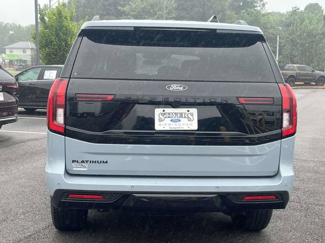 Used 2025 Ford Expedition Platinum w/ Stealth Performance Package AWD/4WD image 5