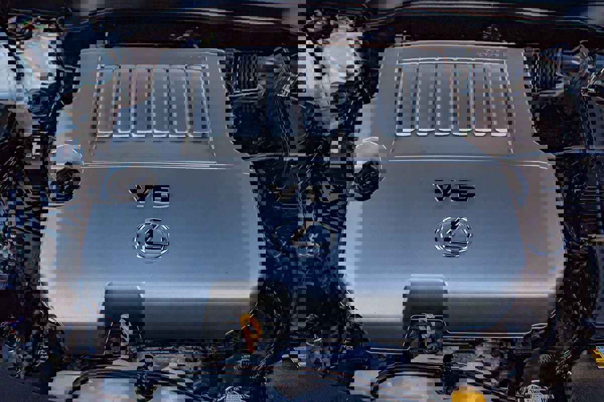 Used 2015 Lexus ES 350 image 32