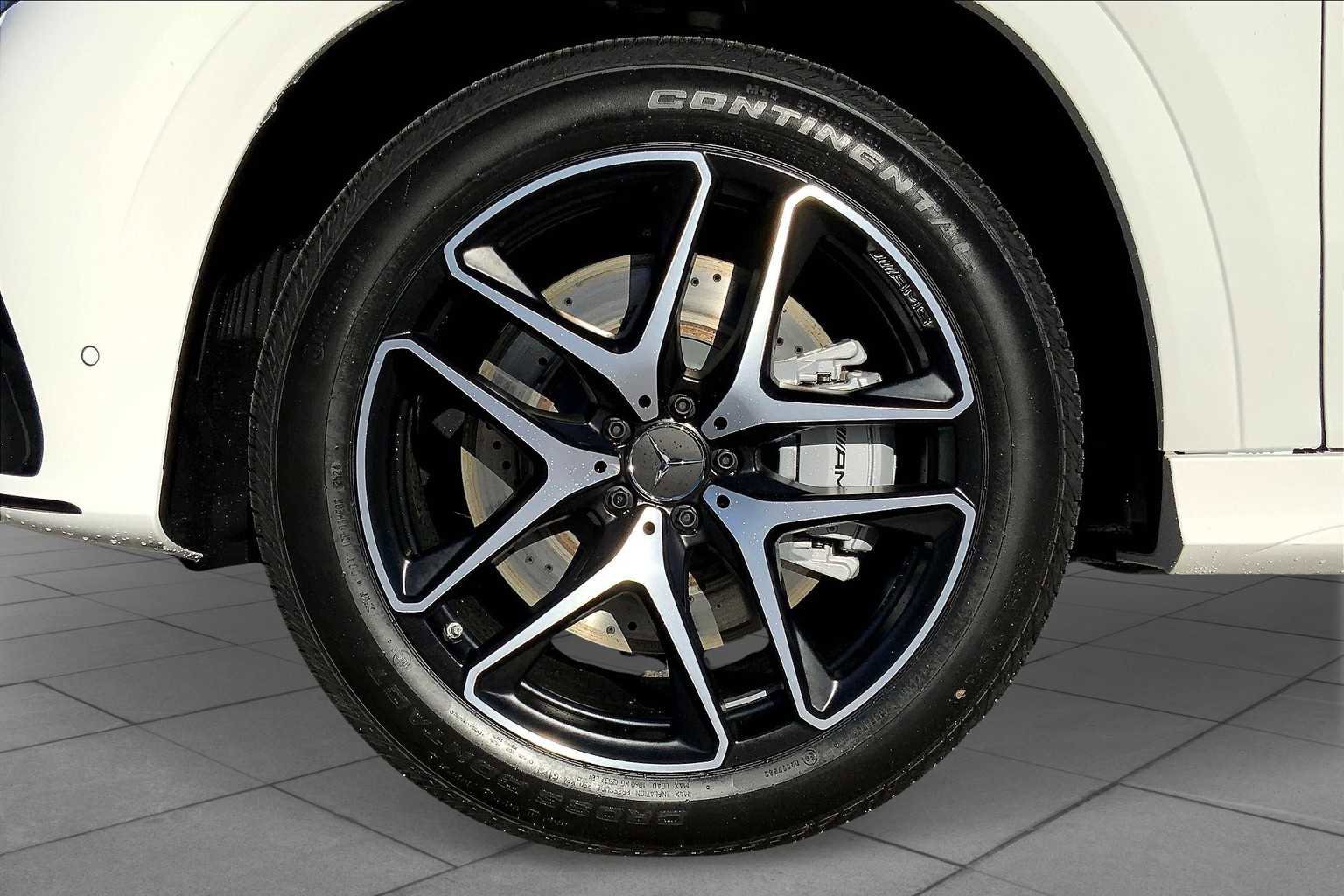 New 2025 Mercedes-Benz GLE 53 AMG 4MATIC Coupe image 15