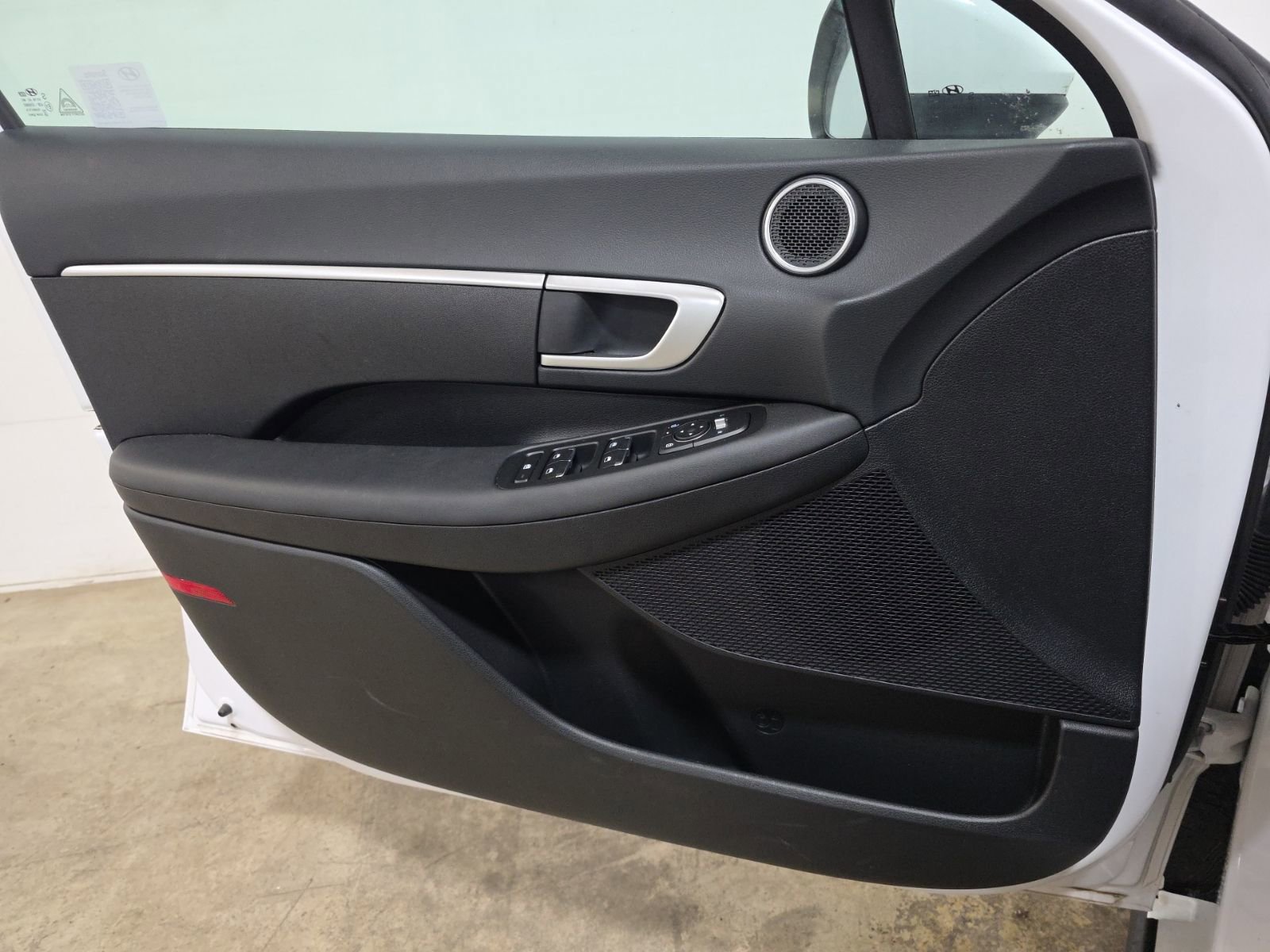 Used 2025 Hyundai Sonata SE image 26