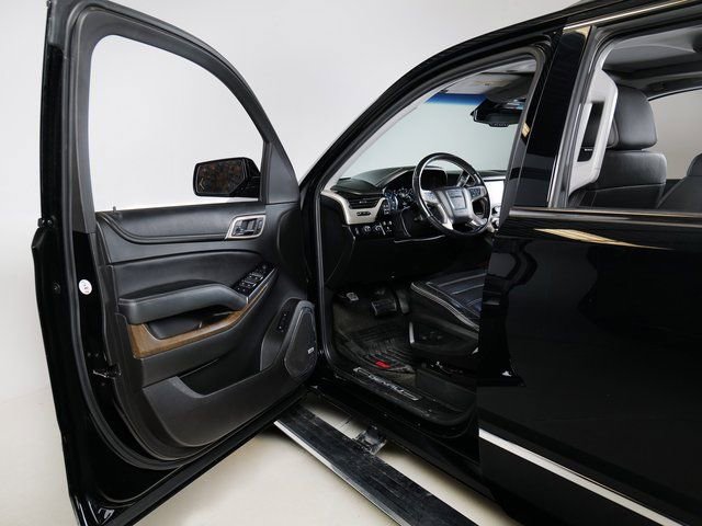 Used 2018 GMC Yukon Denali w/ Denali Ultimate Package image 27