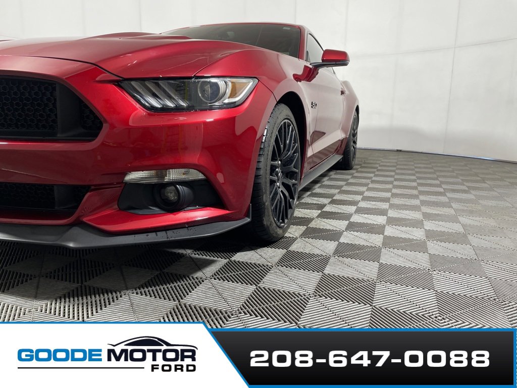 Used 2017 Ford Mustang GT Premium w/ GT Performance Package image 22