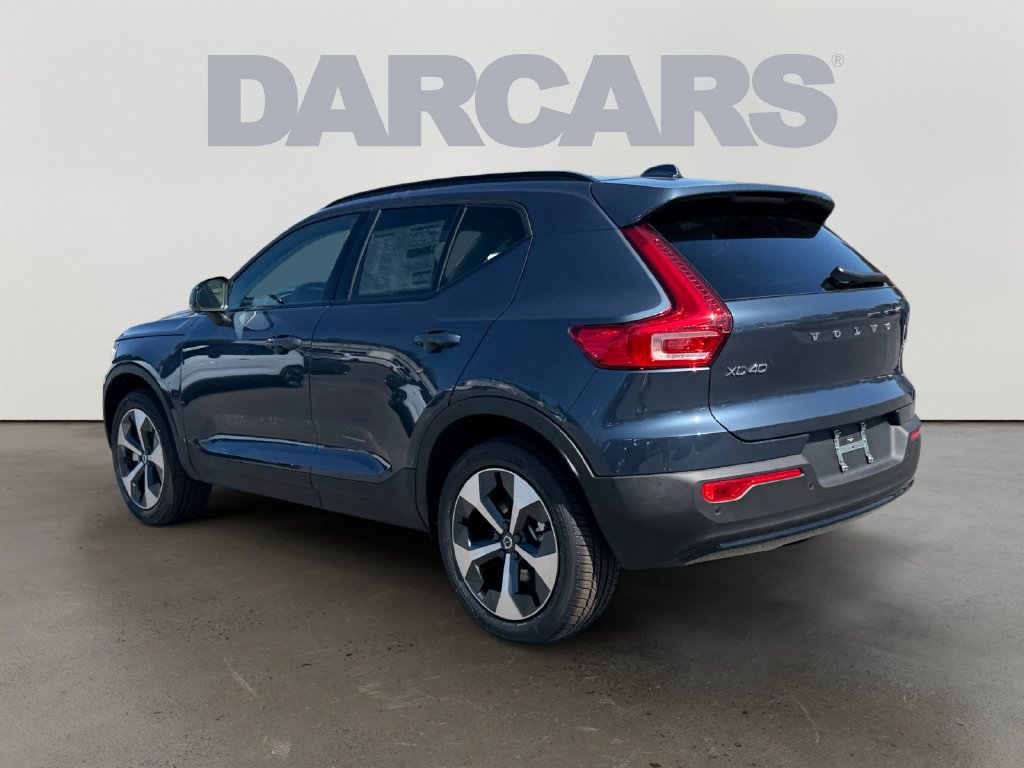 New 2026 Volvo XC40 B5 Plus w/ Climate Package AWD/4WD image 3