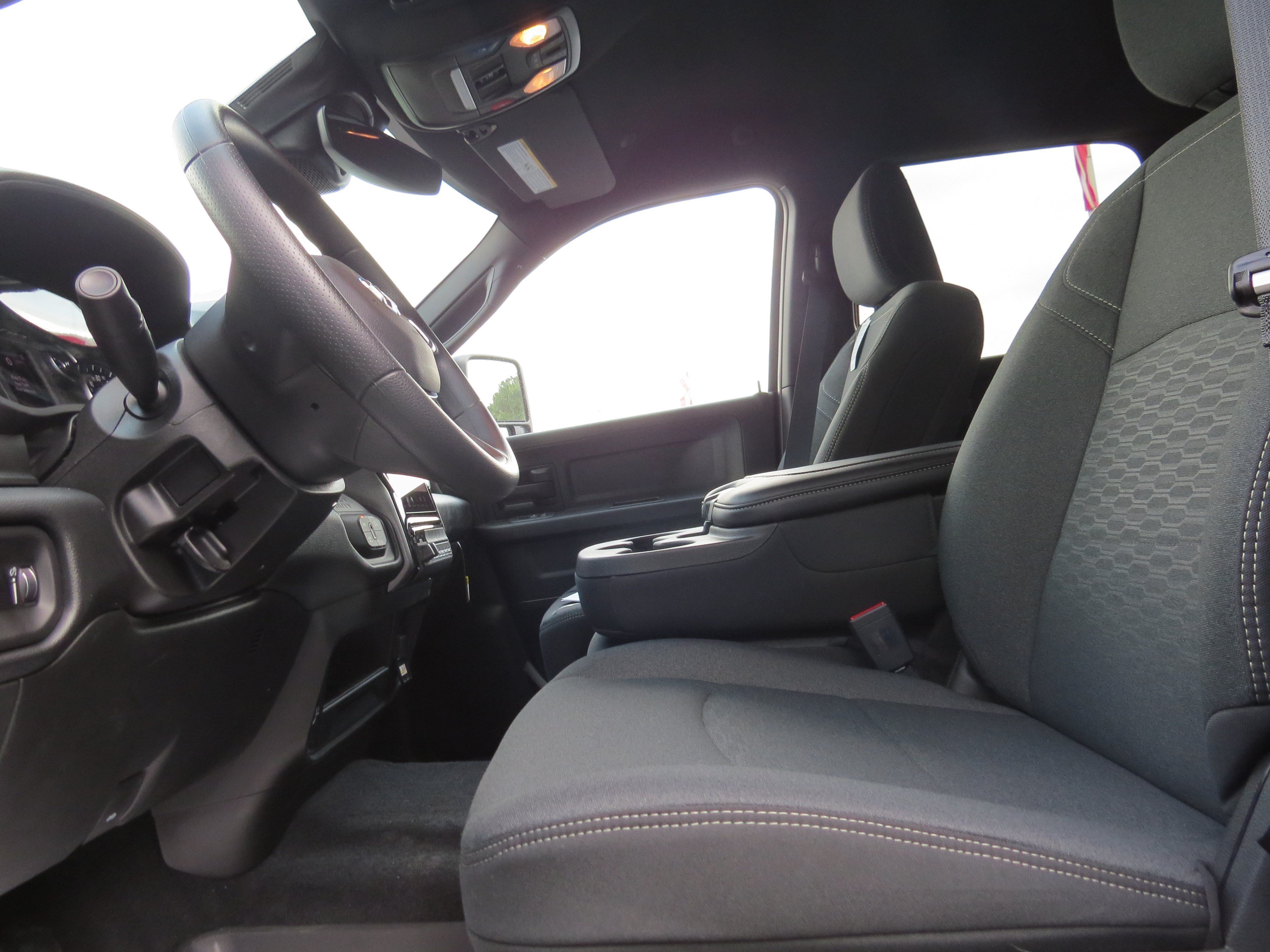 New 2026 RAM 2500 Warlock AWD/4WD image 15