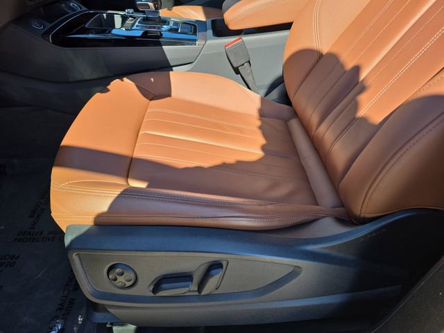 Used 2023 Audi Q5 2.0T Premium w/ Convenience Package image 32