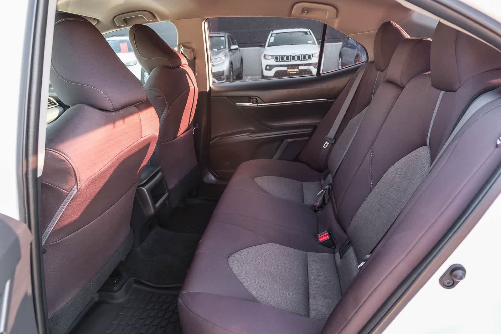Certified 2021 Toyota Camry LE FWD image 19