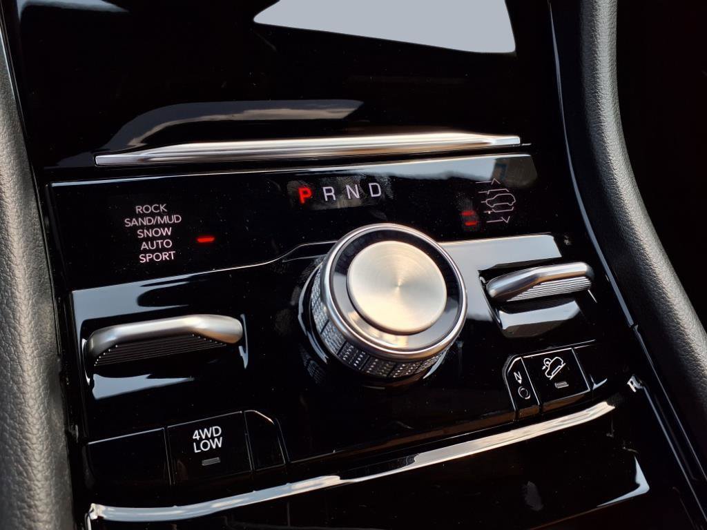 New 2025 Jeep Grand Cherokee L Summit image 12