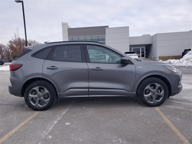 Used 2023 Ford Escape ST-Line w/ Tech Pack #1 image 8