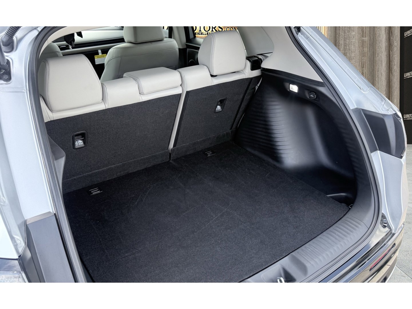 Used 2026 Honda HR-V EX-L image 17