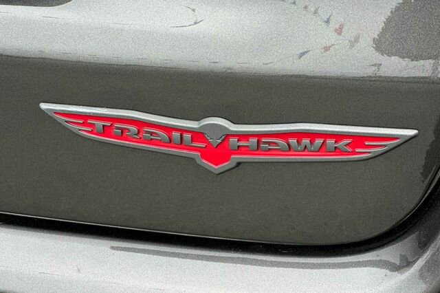 Used 2023 Jeep Compass Trailhawk w/ Sun and Sound Group AWD/4WD image 27