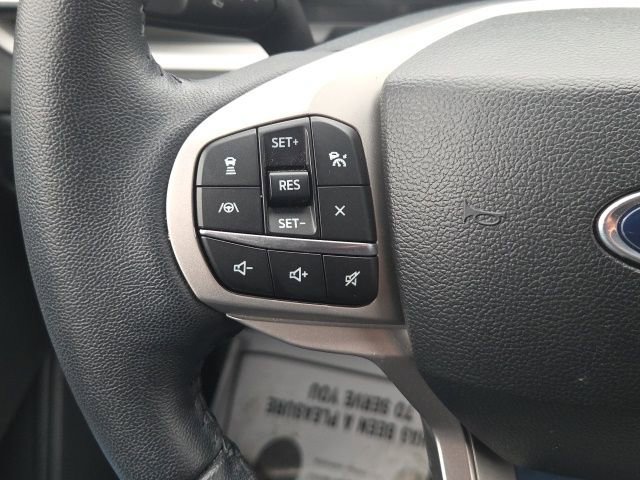 Used 2023 Ford Explorer XLT w/ Equipment Group 202A image 39