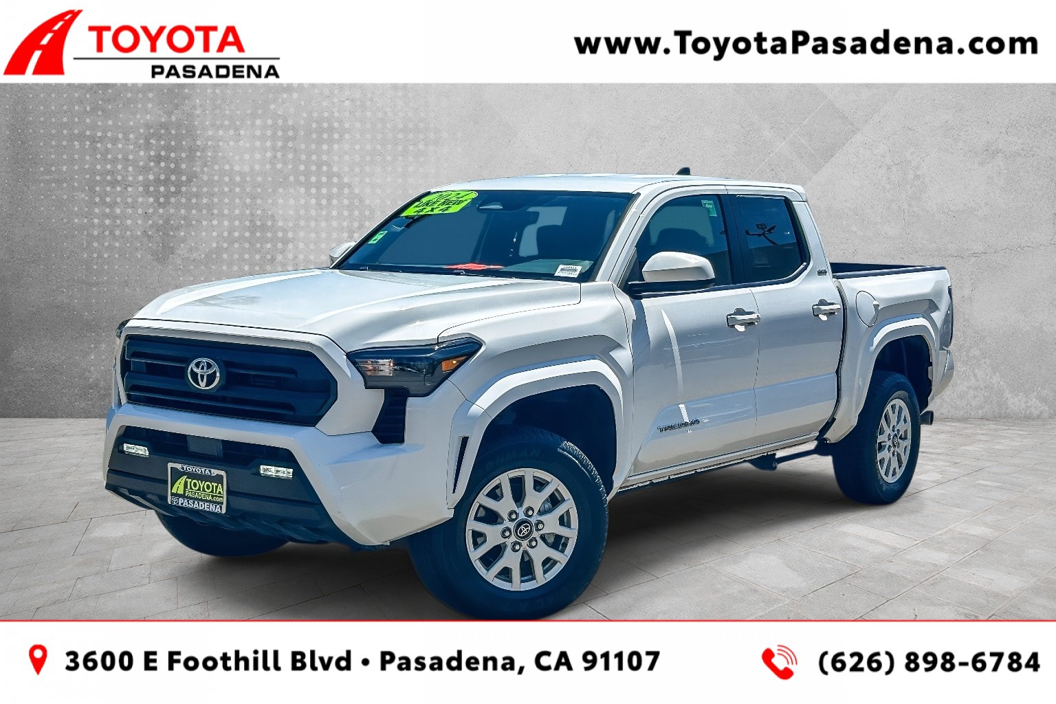 Used 2024 Toyota Tacoma SR5 AWD/4WD image 1