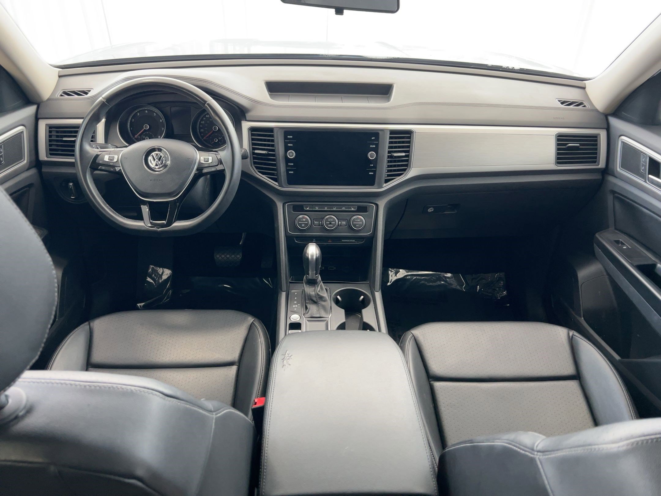 Used 2019 Volkswagen Atlas SE w/ Towing Package image 16