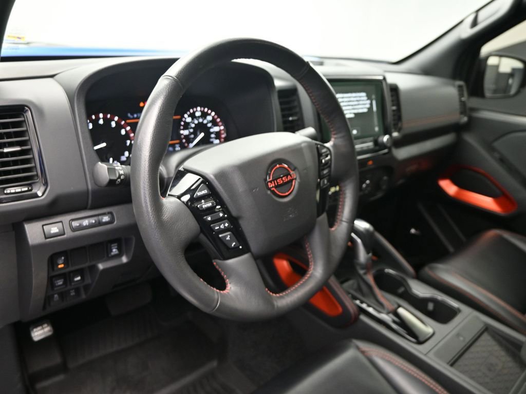 Used 2024 Nissan Frontier PRO-4X w/ Pro Premium Package image 17