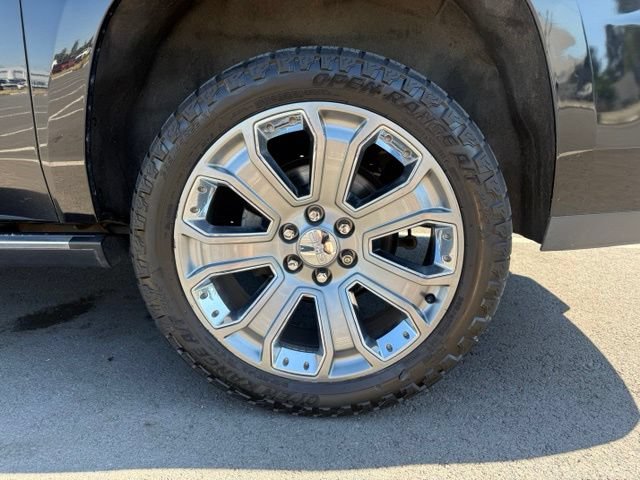 Used 2016 GMC Yukon XL Denali w/ Open Road Package AWD/4WD image 8
