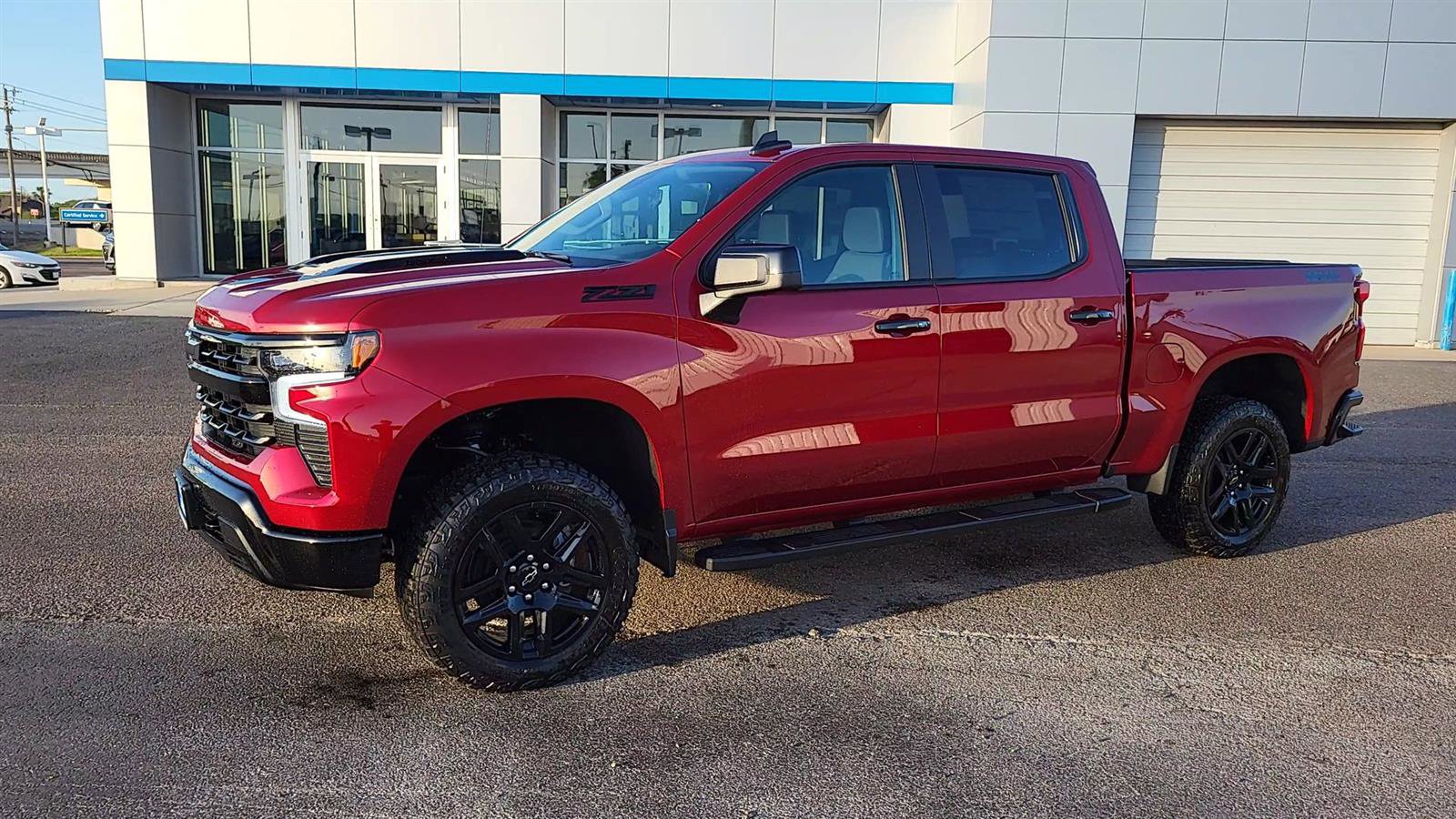 New 2025 Chevrolet Silverado 1500 LT Trail Boss w/ Dark Appearance Package image 4